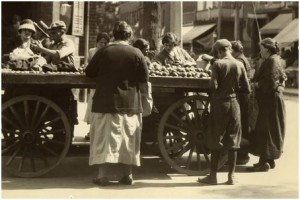 Figure 2: Kensington Market, circa 1924 (The Jewish Market). Courtesy Toronto Reference Library, Baldwin Room/X-65-64.