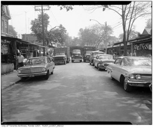 Figure #3: Kensington Market (1960). Courtesy of City of Toronto Archives. 